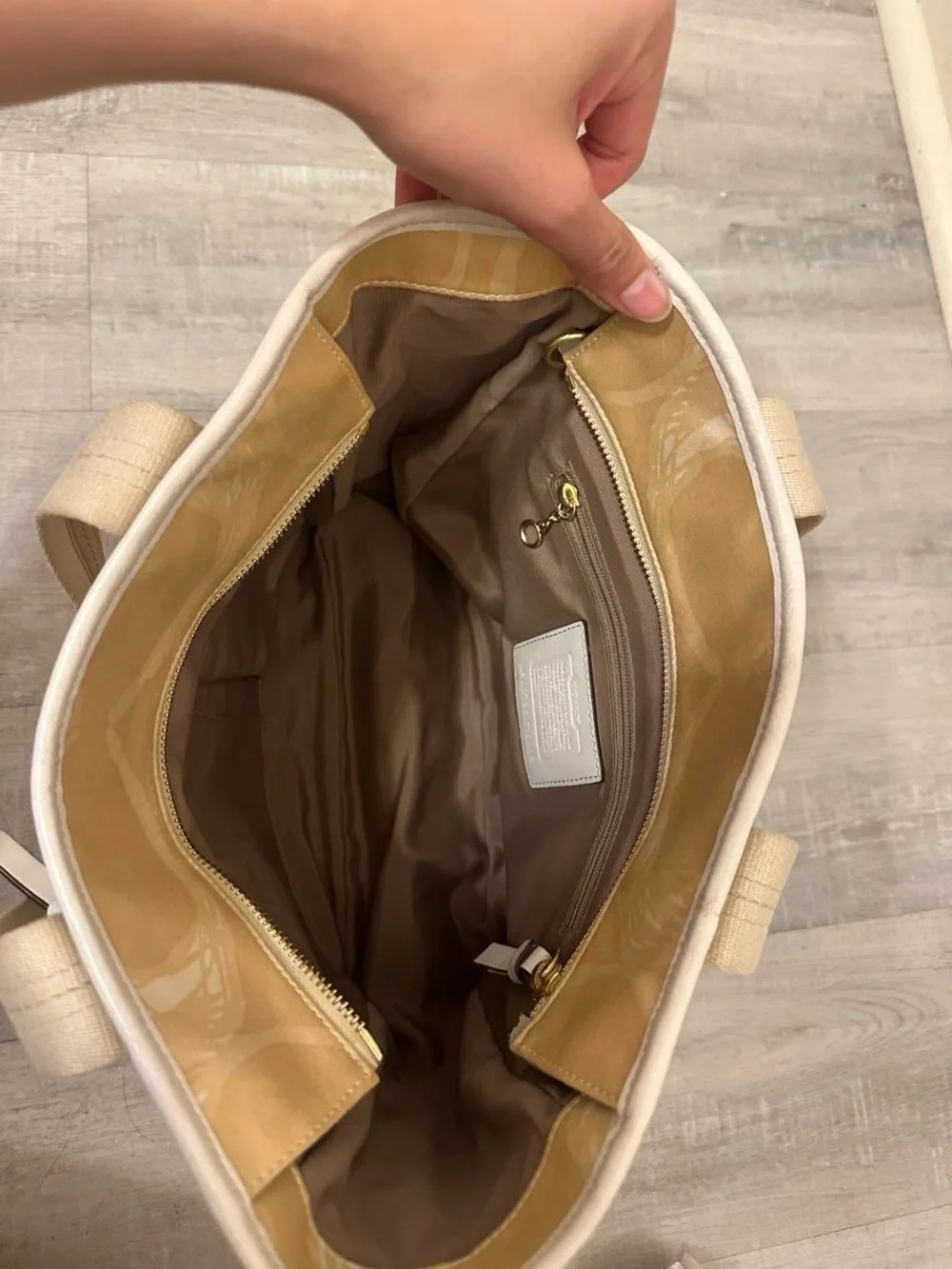 Coach Hampton Scribble Tote Bag